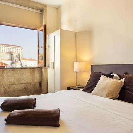 Low Cost Tourist Apartments - Palacio Da Bolsa Porto Szoba fotó