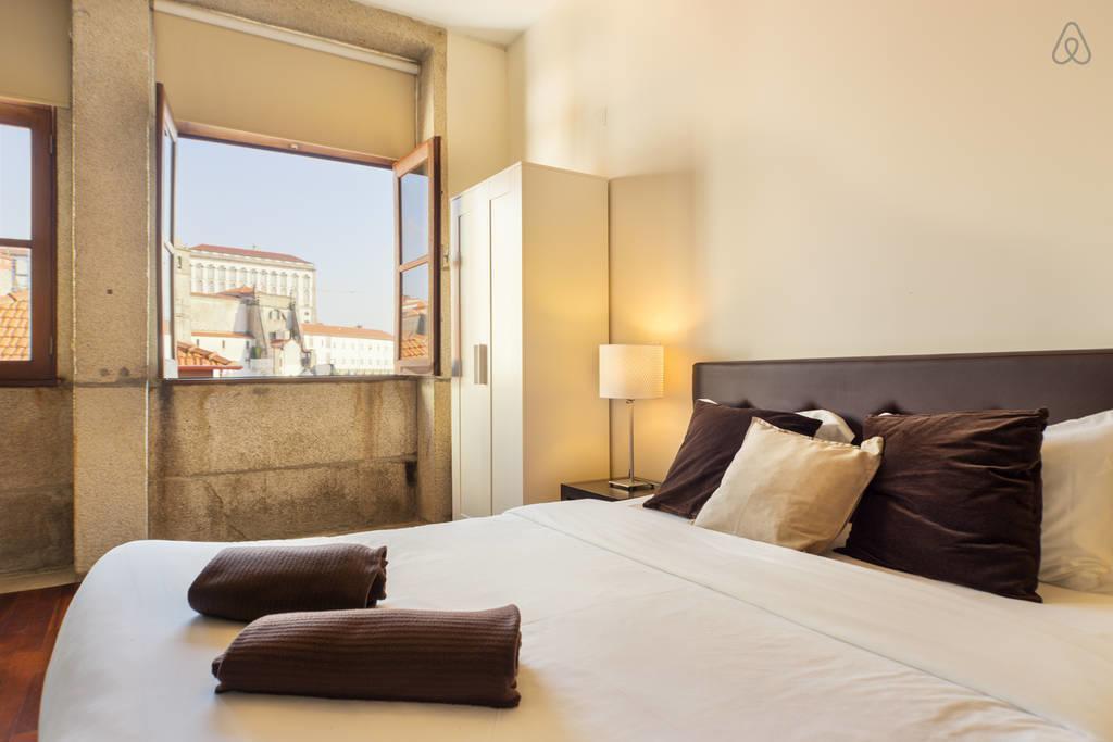 Low Cost Tourist Apartments - Palacio Da Bolsa Porto Szoba fotó