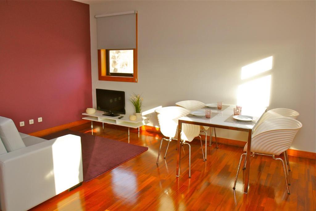Low Cost Tourist Apartments - Palacio Da Bolsa Porto Szoba fotó